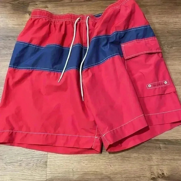 Nautica Men’s Large Swim Trunks Pull String Red Blue Pocket Mesh Lake Beach - Picture 3 of 6